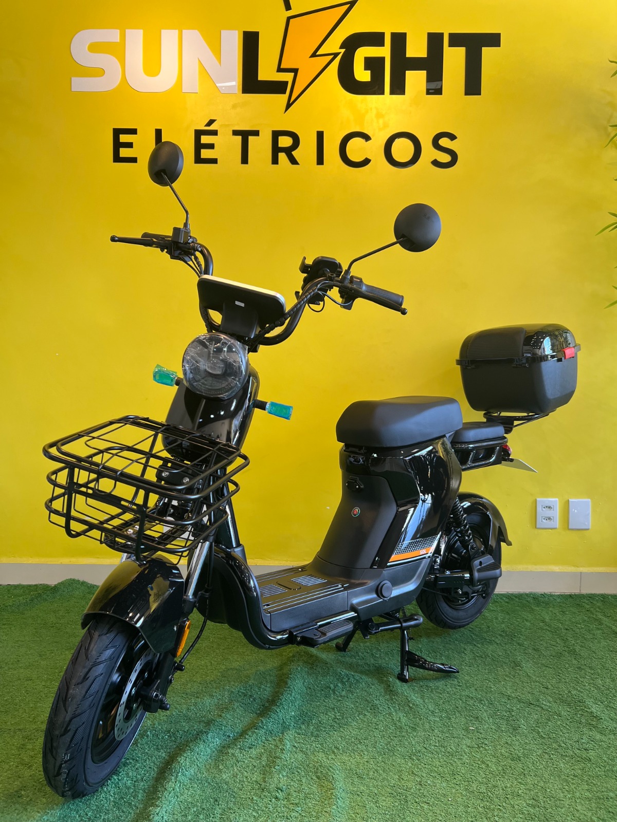 SOL Autopropelido 1000W